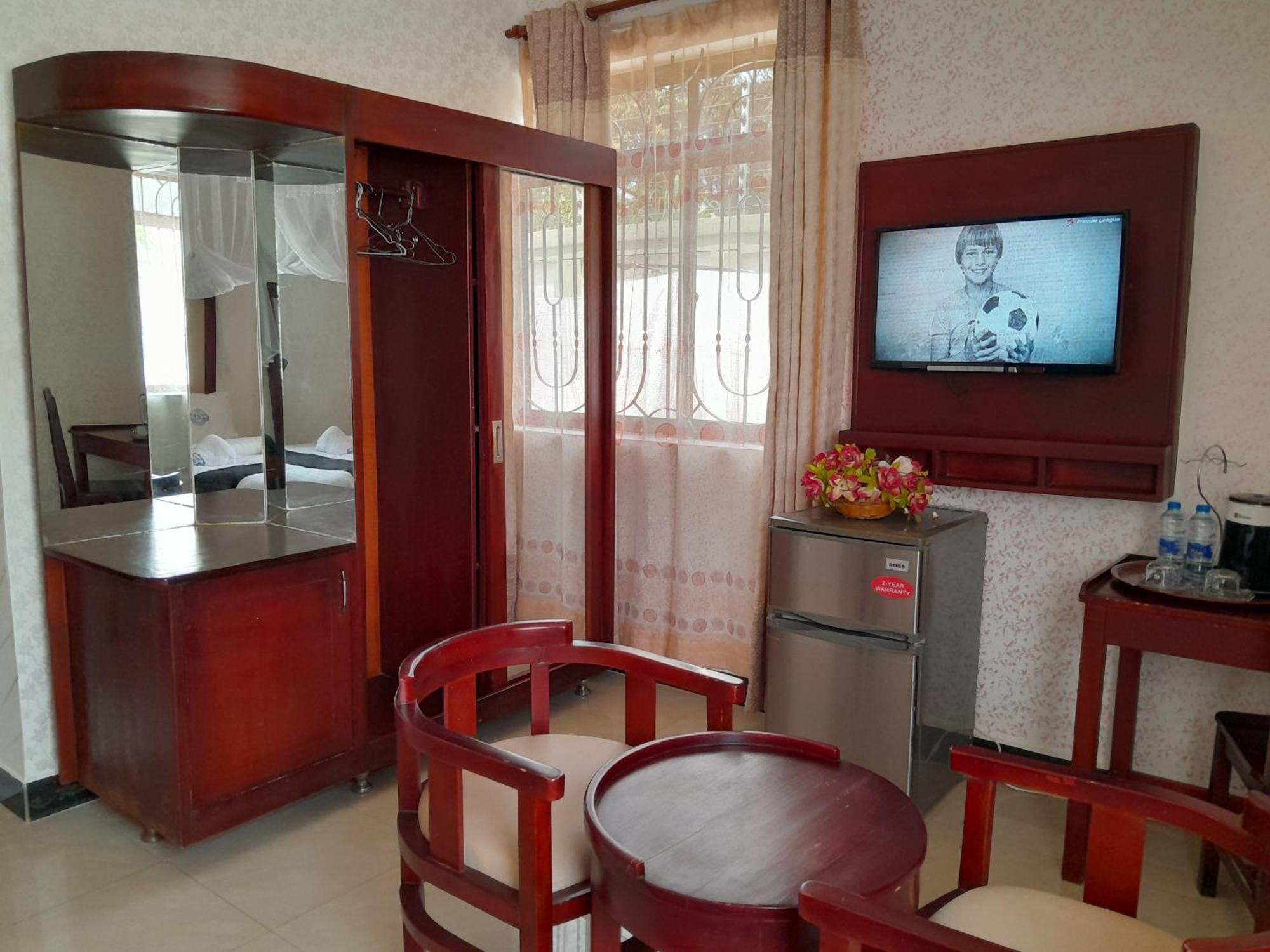 Kibo Peak Palace Hotel Morogoro 外观 照片