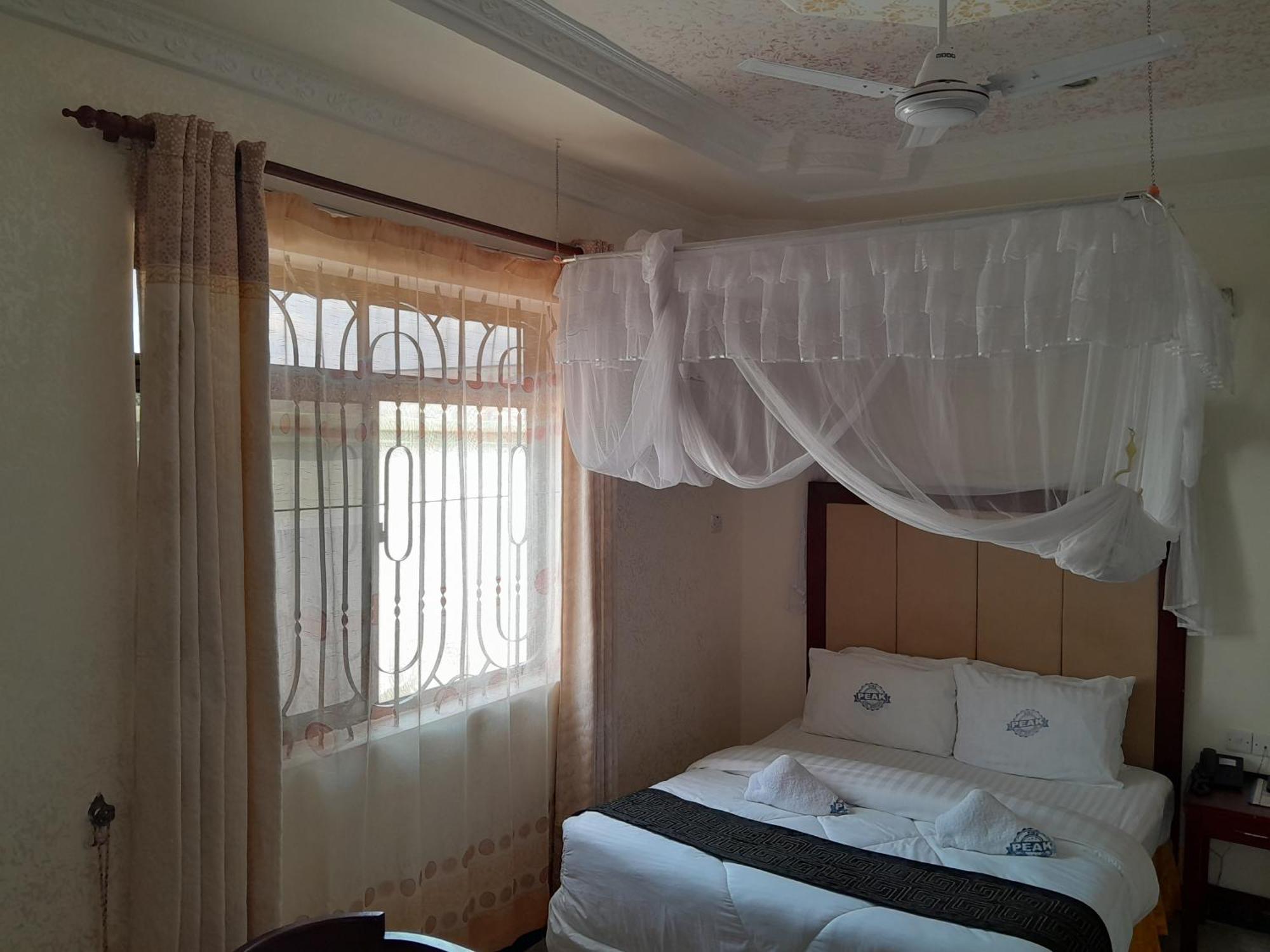 Kibo Peak Palace Hotel Morogoro 外观 照片