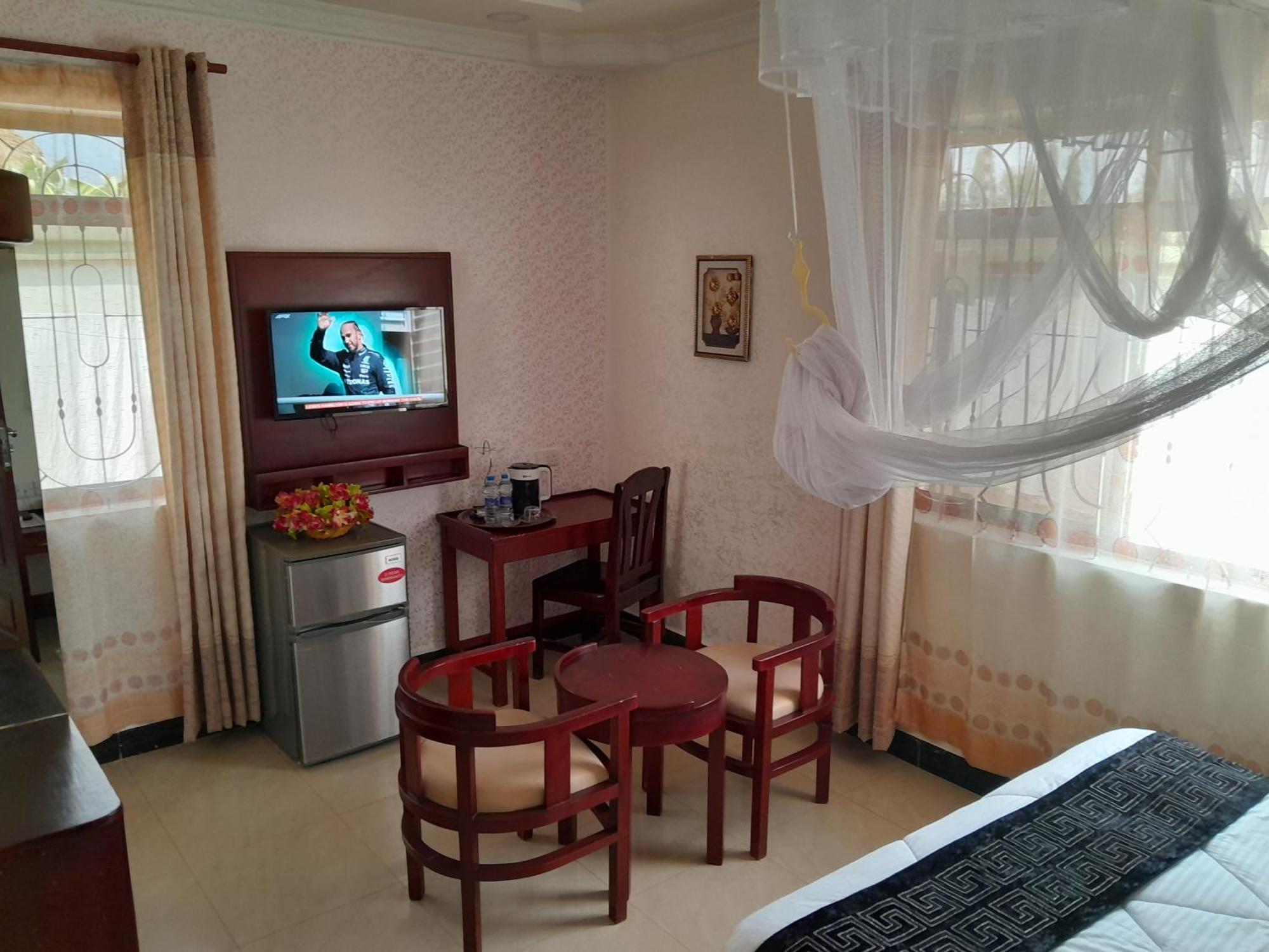 Kibo Peak Palace Hotel Morogoro 外观 照片